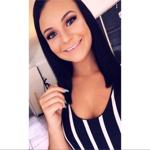 Meet your Posher, Brooke